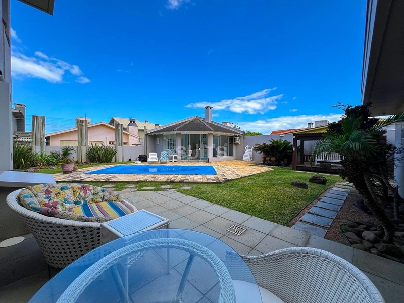 Magnífico sobrado com 3 andares junto ao mar em Xangri-Lá: 17ª foto da galeria de imagens do imóvel