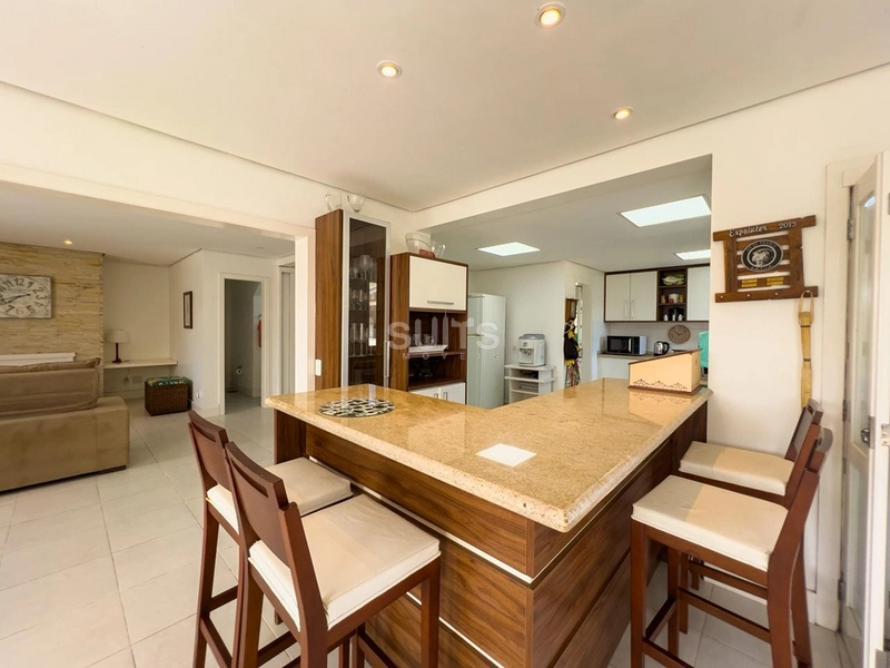 Magnífico sobrado com 3 andares junto ao mar em Xangri-Lá: 16ª foto da galeria de imagens do imóvel