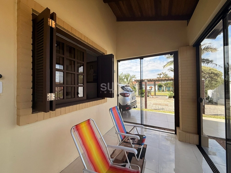 Excelente casa à venda no Centro de Xangri-Lá : 18ª foto da galeria de imagens do imóvel