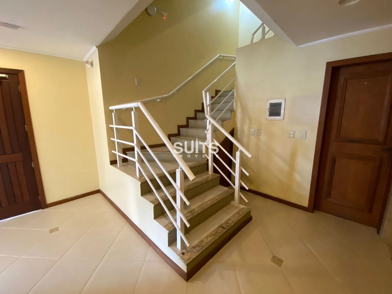 Excelente cobertura em um edifício muito bem localizado em Atlântida: 19ª foto da galeria de imagens do imóvel