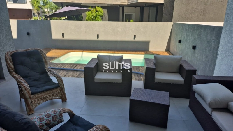 Excelente sobrado à venda no condomínio Blue: 2ª foto da galeria de imagens do imóvel