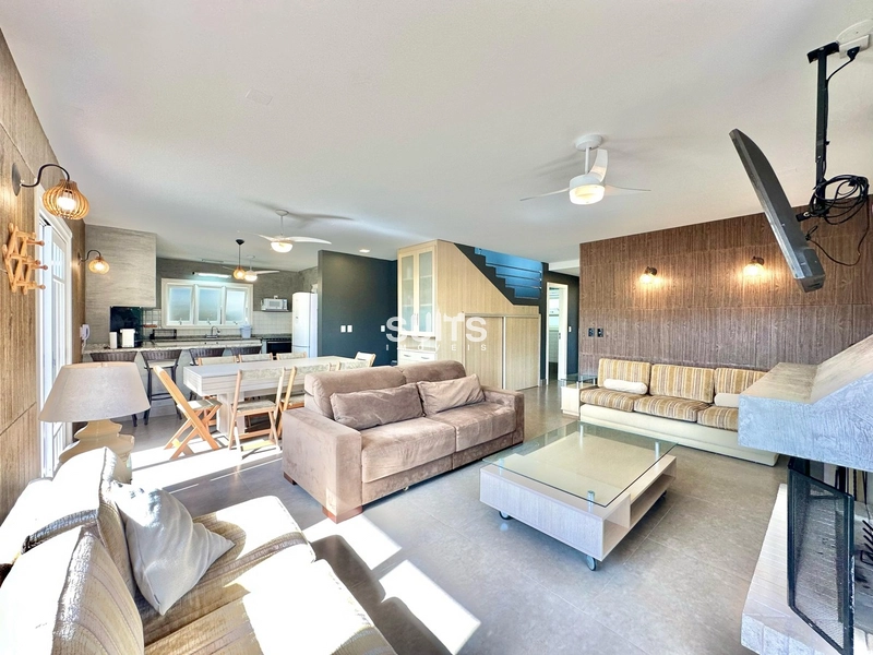 Sobrado próximo do mar na praia de Atlantida: 4ª foto da galeria de imagens do imóvel