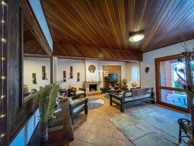 Excelente Casa Térrea no Centro de Xangri-Lá: 7ª foto da galeria de imagens do imóvel