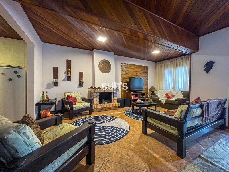 Excelente Casa Térrea no Centro de Xangri-Lá: 8ª foto da galeria de imagens do imóvel