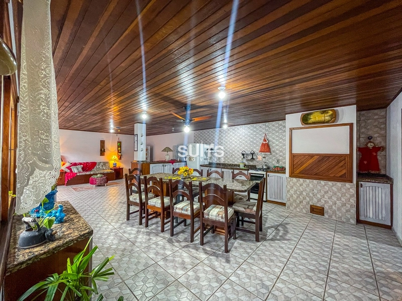 Excelente Casa Térrea no Centro de Xangri-Lá: 31ª foto da galeria de imagens do imóvel