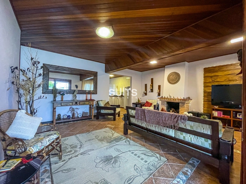 Excelente Casa Térrea no Centro de Xangri-Lá: 6ª foto da galeria de imagens do imóvel