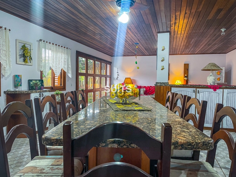 Excelente Casa Térrea no Centro de Xangri-Lá: 33ª foto da galeria de imagens do imóvel