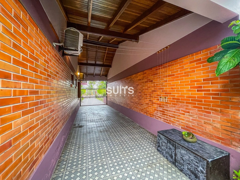 Excelente Casa Térrea no Centro de Xangri-Lá: 29ª foto da galeria de imagens do imóvel