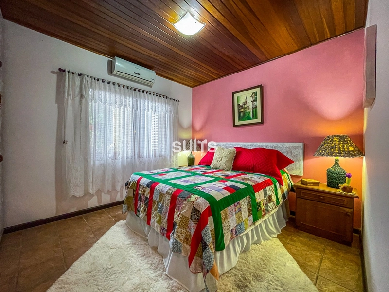 Excelente Casa Térrea no Centro de Xangri-Lá: 24ª foto da galeria de imagens do imóvel