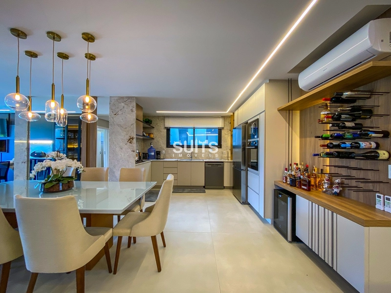 Sobrado mobiliado e decorado beira lago no condomínio Sunset: 7ª foto da galeria de imagens do imóvel