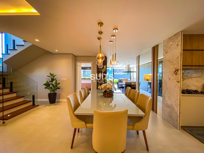 Sobrado mobiliado e decorado beira lago no condomínio Sunset: 9ª foto da galeria de imagens do imóvel