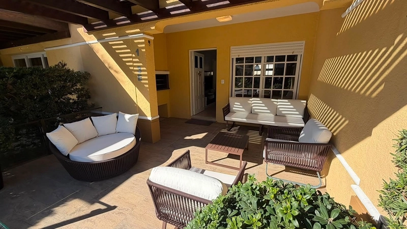 Villas Resort: 2ª foto da galeria de imagens do imóvel