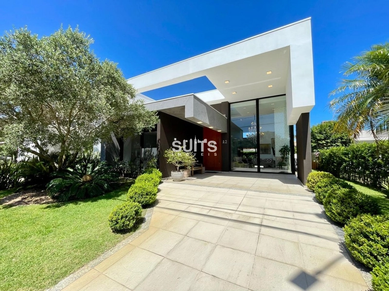 Linda casa térrea mobiliada no condomínio Malibu: 1ª foto da galeria de imagens do imóvel