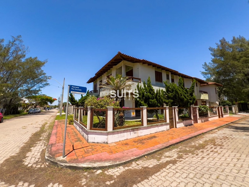 Excelente Duplex à venda próximo ao mar no Centro de Xangri-lá: 1ª foto da galeria de imagens do imóvel