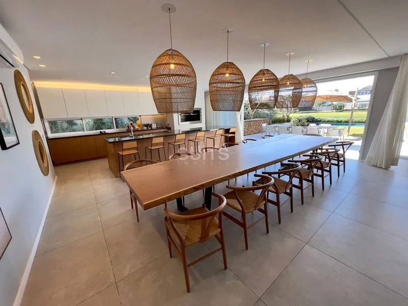 Espetacular mansão beira lago no condomínio Bosques de Atlântida: 9ª foto da galeria de imagens do imóvel