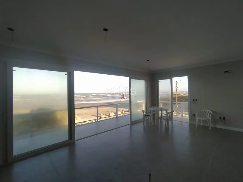 Excelente duplex à beira mar na praia Rainha do Mar: 16ª foto da galeria de imagens do imóvel