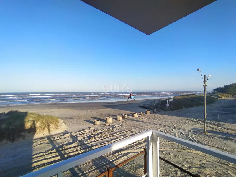 Excelente duplex à beira mar na praia Rainha do Mar: 19ª foto da galeria de imagens do imóvel