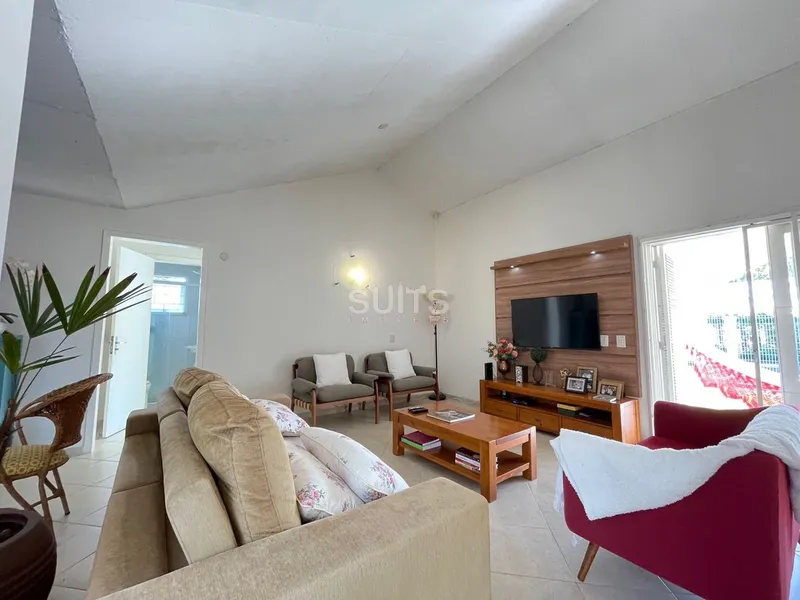 Excelente casa no centro de Atlântida: 6ª foto da galeria de imagens do imóvel