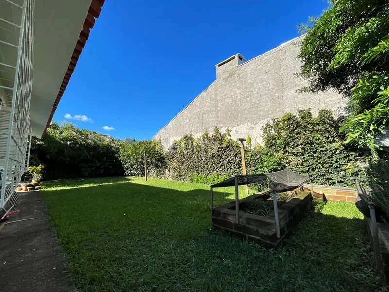 Excelente casa no centro de Atlântida: 34ª foto da galeria de imagens do imóvel