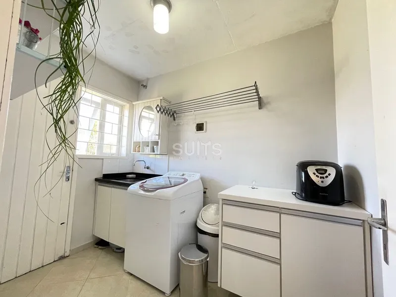 Excelente casa no centro de Atlântida: 20ª foto da galeria de imagens do imóvel