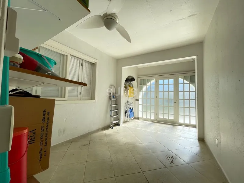 Excelente casa no centro de Atlântida: 21ª foto da galeria de imagens do imóvel