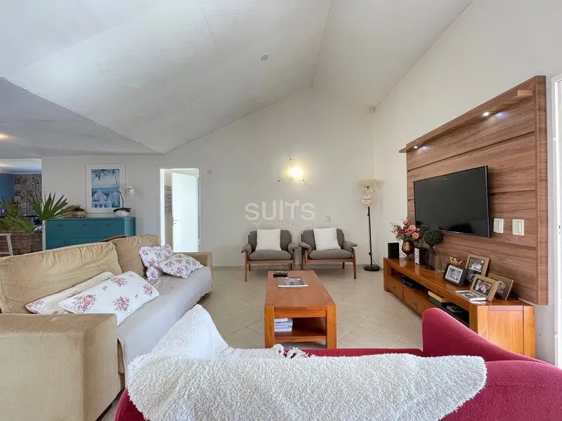 Excelente casa no centro de Atlântida: 5ª foto da galeria de imagens do imóvel