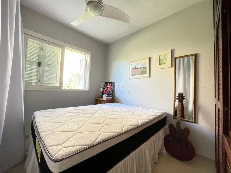 Excelente casa no centro de Atlântida: 28ª foto da galeria de imagens do imóvel