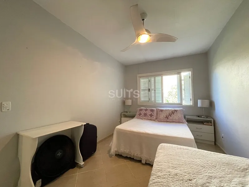 Excelente casa no centro de Atlântida: 24ª foto da galeria de imagens do imóvel