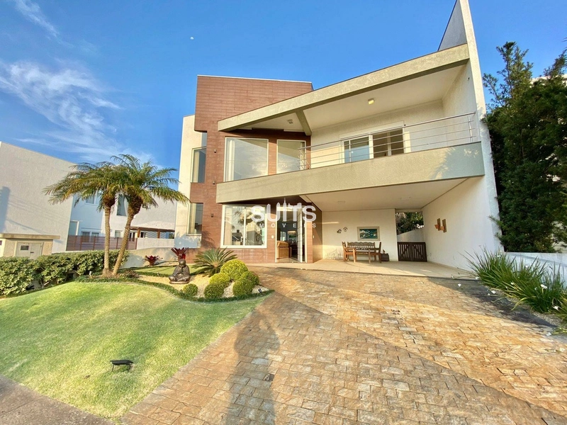 Excelente sobrado à venda no condomínio Condado de Capão: 1ª foto da galeria de imagens do imóvel