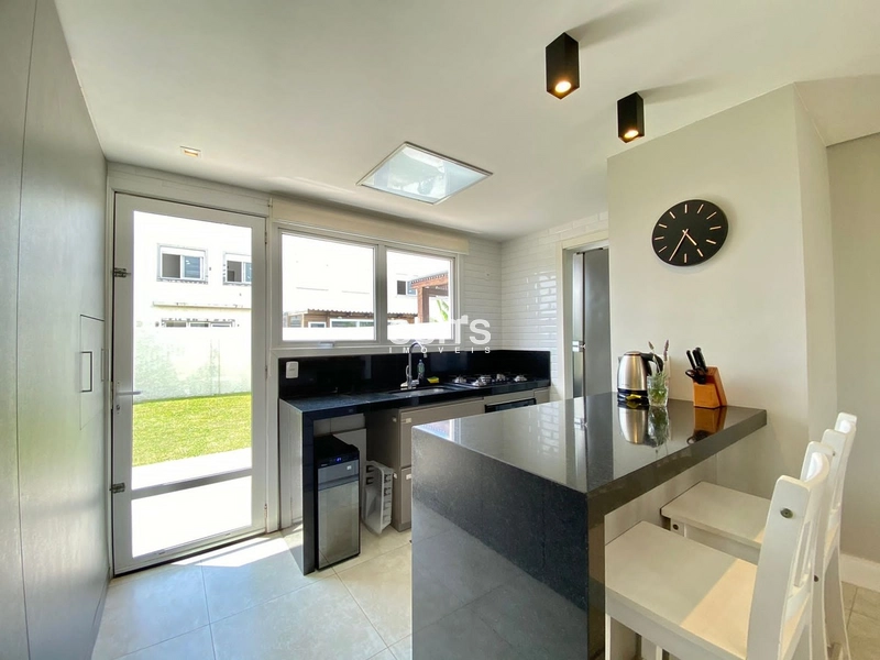 Excelente casa à venda no condomínio Páteo Marbella: 6ª foto da galeria de imagens do imóvel