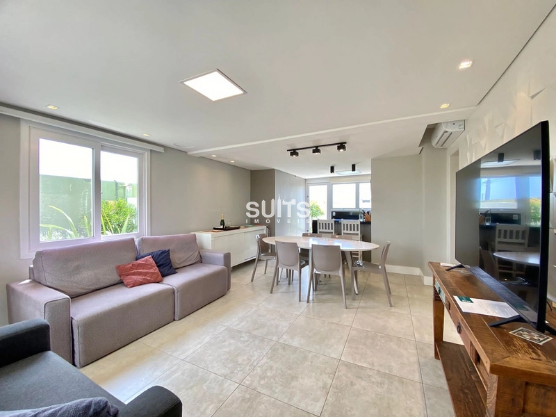 Excelente casa à venda no condomínio Páteo Marbella: 2ª foto da galeria de imagens do imóvel