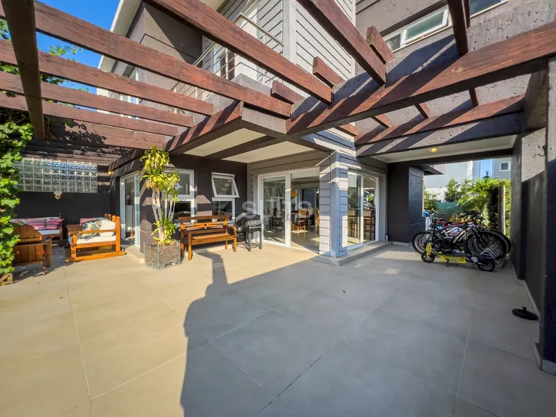 Excelente sobrado Condomínio Las Palmas: 2ª foto da galeria de imagens do imóvel