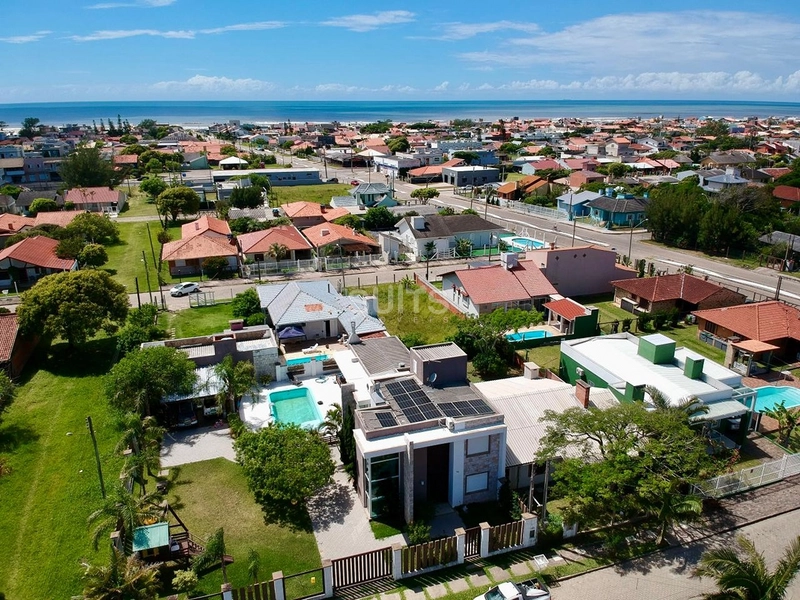 Excelente casa à venda na Noiva do Mar: 3ª foto da galeria de imagens do imóvel