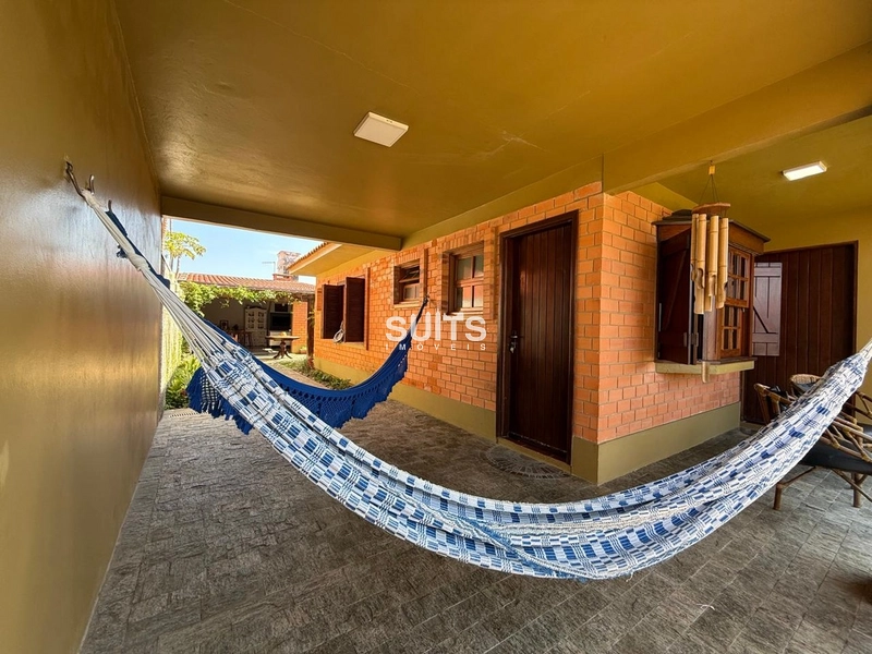 Excelente casa bem localizada na praia de Noiva do Mar: 2ª foto da galeria de imagens do imóvel