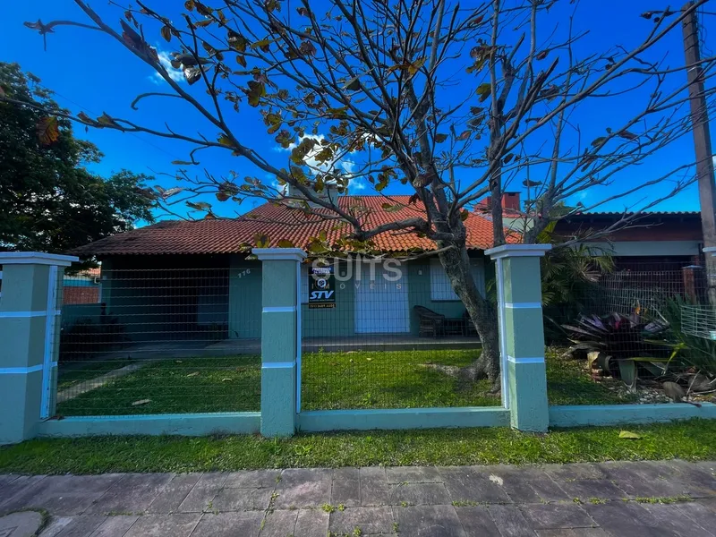 Sobrado proxímo ao mar com excelente localização no centro/Xangri-Lá: 3ª foto da galeria de imagens do imóvel