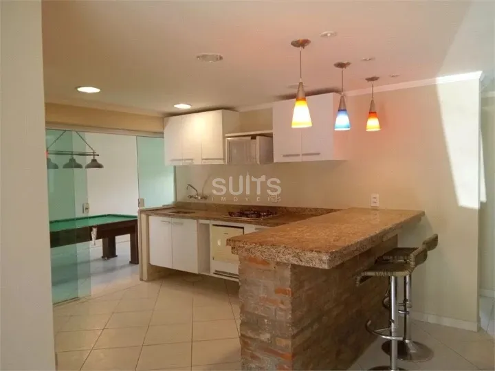 Sobrado proxímo ao mar com excelente localização no centro/Xangri-Lá: 9ª foto da galeria de imagens do imóvel