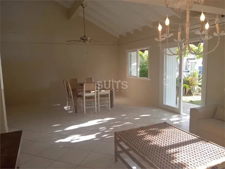 Sobrado proxímo ao mar com excelente localização no centro/Xangri-Lá: 6ª foto da galeria de imagens do imóvel