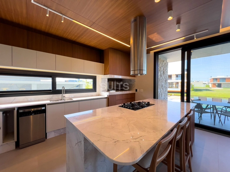 Sobrado beira lago no condomínio Amare Home Resort: 16ª foto da galeria de imagens do imóvel