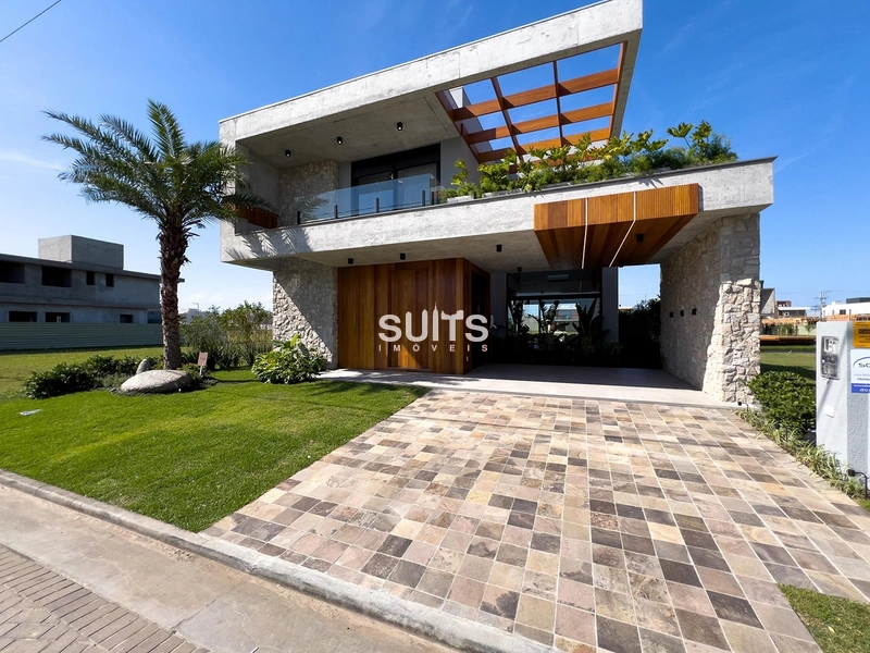 Sobrado beira lago no condomínio Amare Home Resort: 2ª foto da galeria de imagens do imóvel