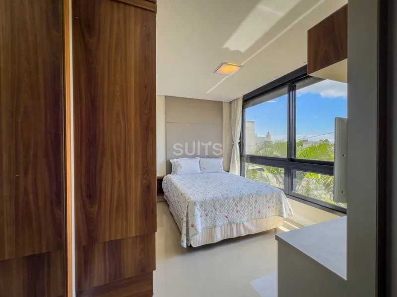 Excelente sobrado beira lago no condomínio Enseada: 28ª foto da galeria de imagens do imóvel