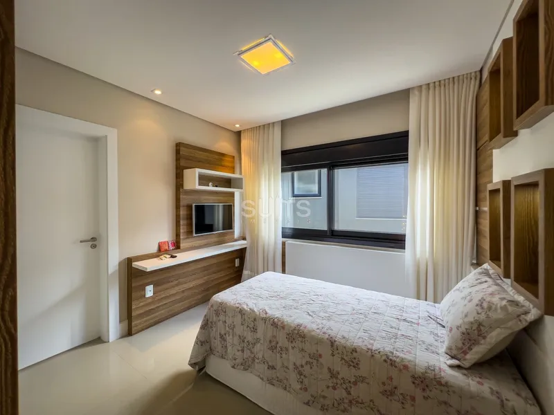 Excelente sobrado beira lago no condomínio Enseada: 32ª foto da galeria de imagens do imóvel