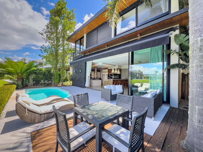 Excelente sobrado beira lago no condomínio Enseada: 24ª foto da galeria de imagens do imóvel