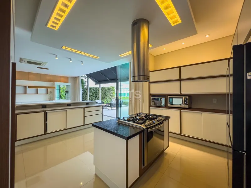 Excelente sobrado beira lago no condomínio Enseada: 18ª foto da galeria de imagens do imóvel