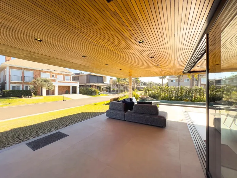 Espetacular sobrado em construção no Condomínio Playa Vista: 5ª foto da galeria de imagens do imóvel