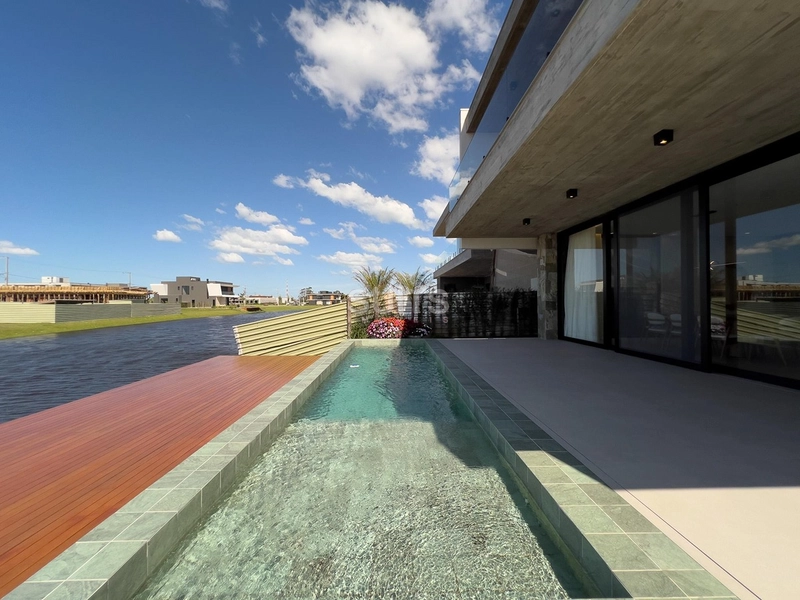 Excelente sobrado beira lago no condomínio Amare: 11ª foto da galeria de imagens do imóvel