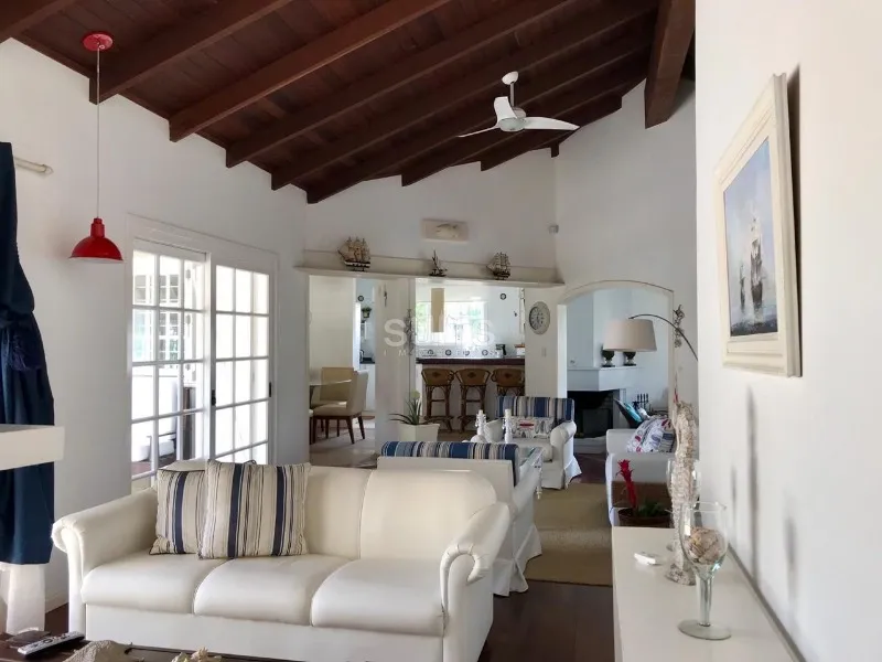 Excelente casa de esquina na praia de Atlântida, Região do Caburé: 6ª foto da galeria de imagens do imóvel