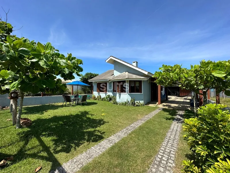 Excelente casa à 01 quadra do mar na praia de Rainha do Mar: 2ª foto da galeria de imagens do imóvel