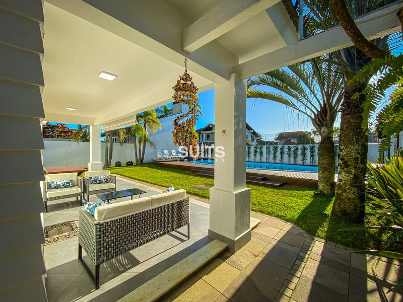 Belíssimo sobrado na Zona do Caburé em Atlântida: 5ª foto da galeria de imagens do imóvel