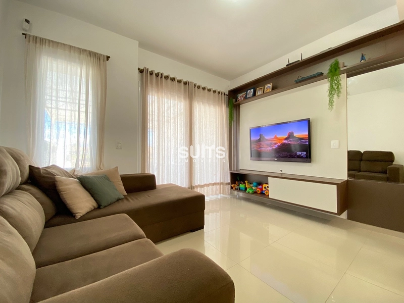 Excelente sobrado duplex no centro da praia de Xangri-Lá: 4ª foto da galeria de imagens do imóvel