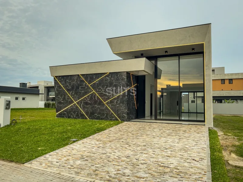 Linda casa à venda no condomínio Sunset: 2ª foto da galeria de imagens do imóvel